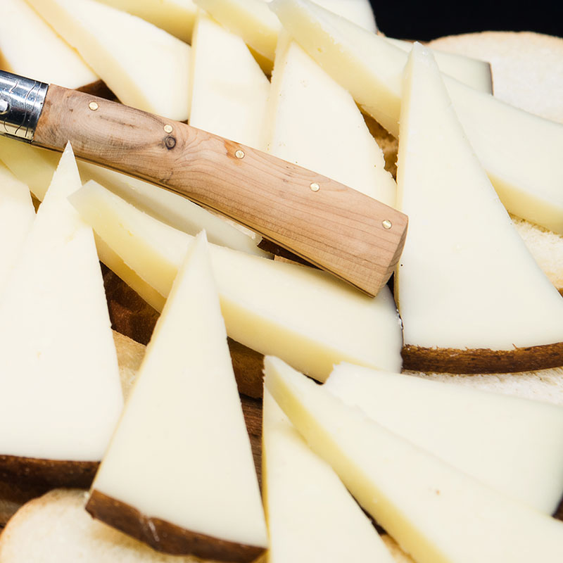 Cheeses (photo Digital Photonet)