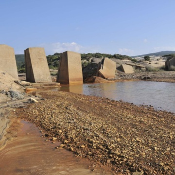 Piscinas, barrage (photo Ivo Piras)