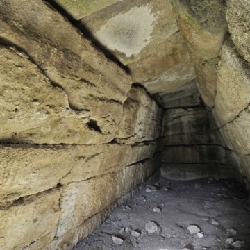 Tomba dei giganti Bruncu Espis, interno (foto Ivo Piras)