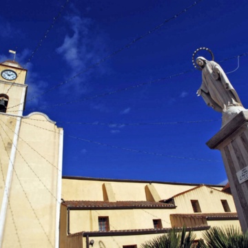 Kirche und Pfarrhaus San Sebastiano Martire (foto Ivo Piras)