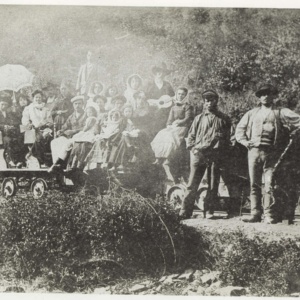 Ingurtosu, operai sul treno (foto di Digital Photonet)